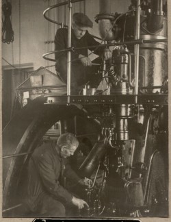Фотография. Электростанция Ставропольской психиатрической больницы. 1930-е гг. Из фотоальбома главного врача А.Я. Доршта 1939 г.